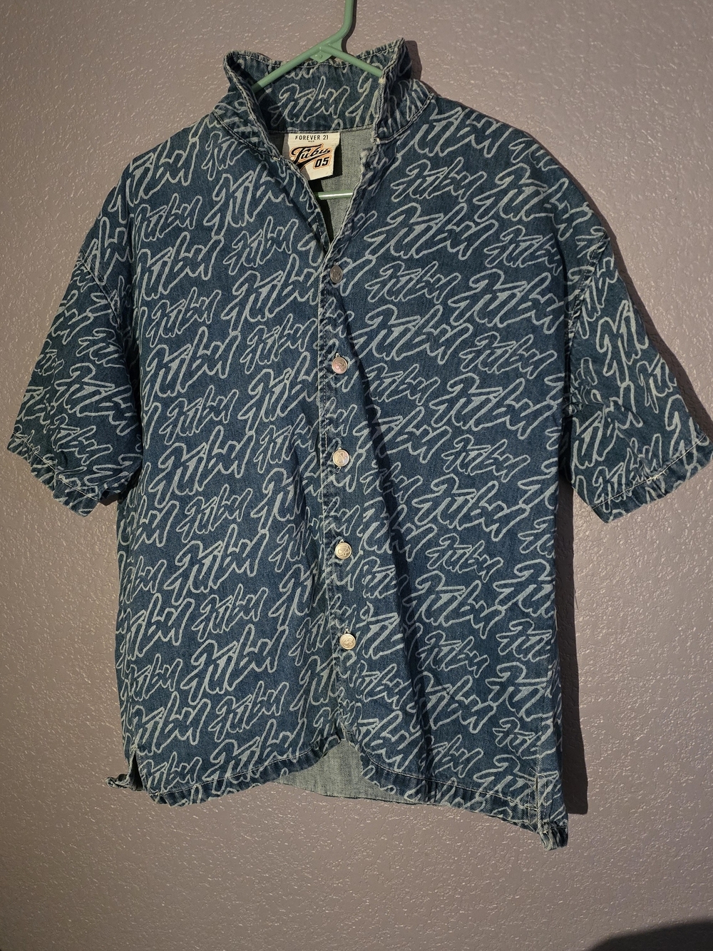 Forever 21 Men’s Navy Blue Script-Print Short Sleeve Button Shirt
